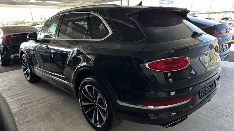 2023 Bentley Bentayga 4,0L 2023 Cyprus