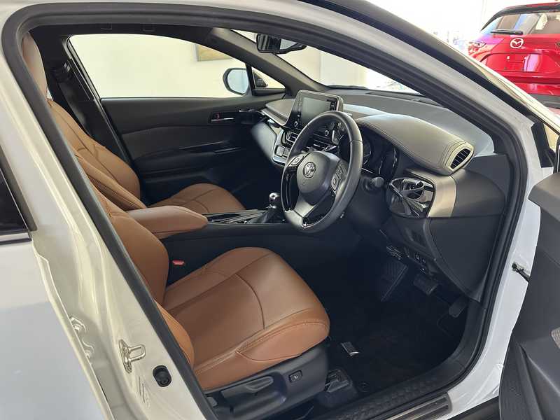 2023 Toyota C-HR 1,8L 2023 Cyprus