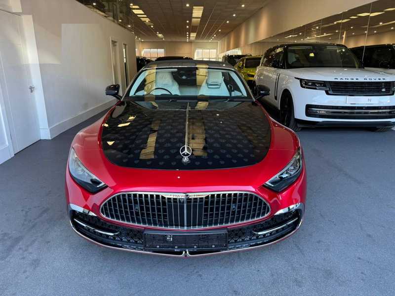 2025 Mercedes-Benz SL-Class 4,0L 2025 Cyprus