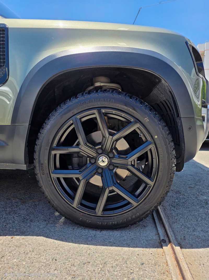 2019 Land Rover Defender 2,0L 2019 Cyprus