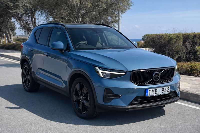 2022 Volvo XC40 2,0L 2022 Cyprus