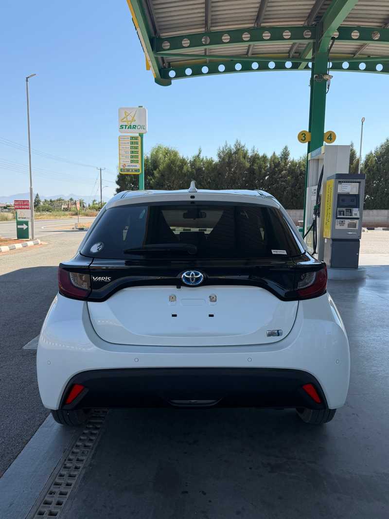 2022 Toyota Yaris 1,5L 2022 Cyprus
