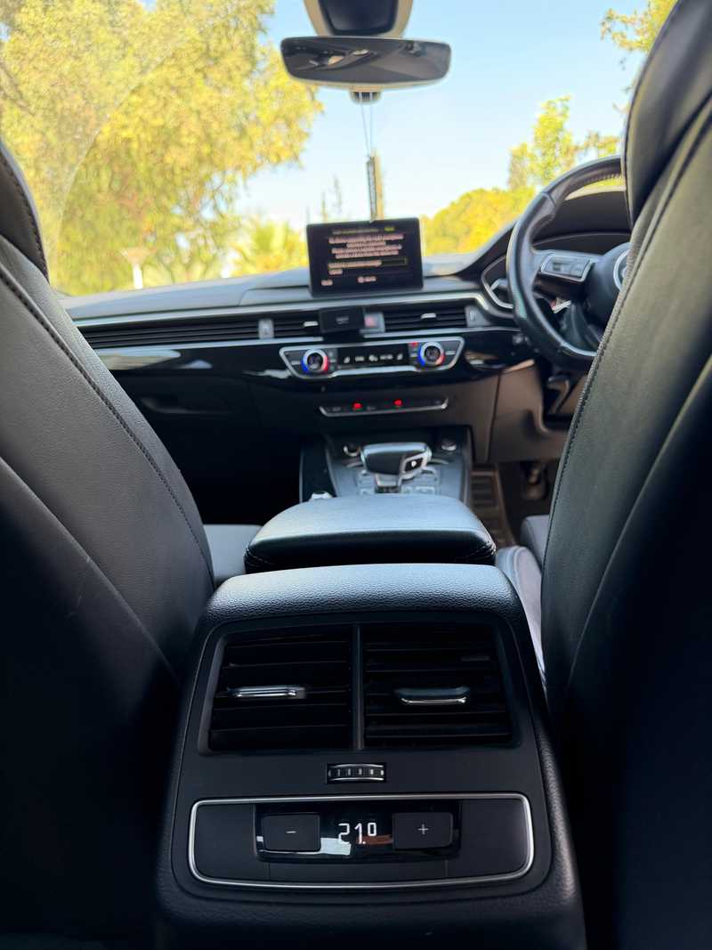 2016 Audi A4 2,0L 2016 Cyprus