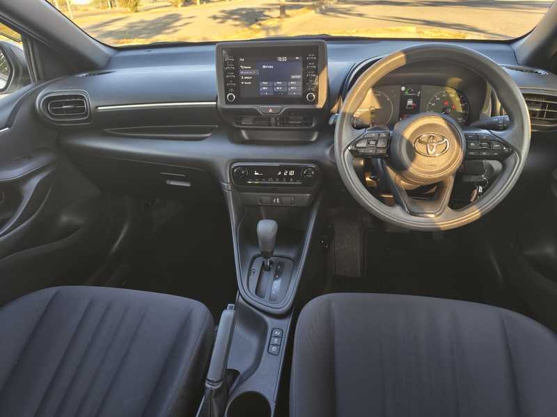 2022 Toyota Yaris 1,5L 2022 Cyprus