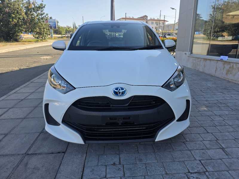 2022 Toyota Yaris 1,5L 2022 Cyprus