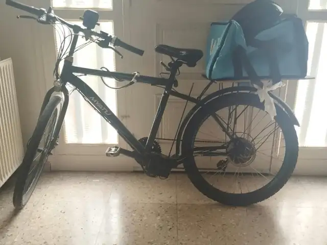 Chargeable Bicycle with 3 batteries, Larnaca — Larnaka - Finikoudes