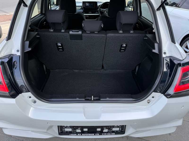 2024 Suzuki Swift 1,2L 2024 Cyprus