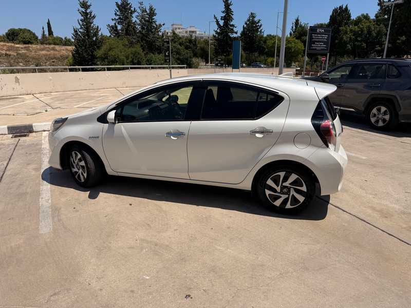 2019 Toyota Aqua 1,5L 2019 Cyprus