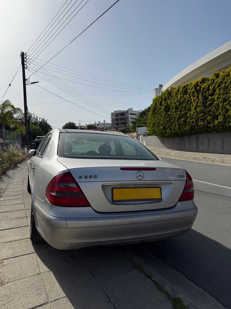 2004 Mercedes-Benz E-Class 2,2L 2004 Cyprus