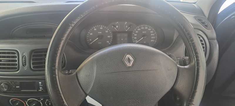 2002 Renault Megane 1,4L 2002 Cyprus