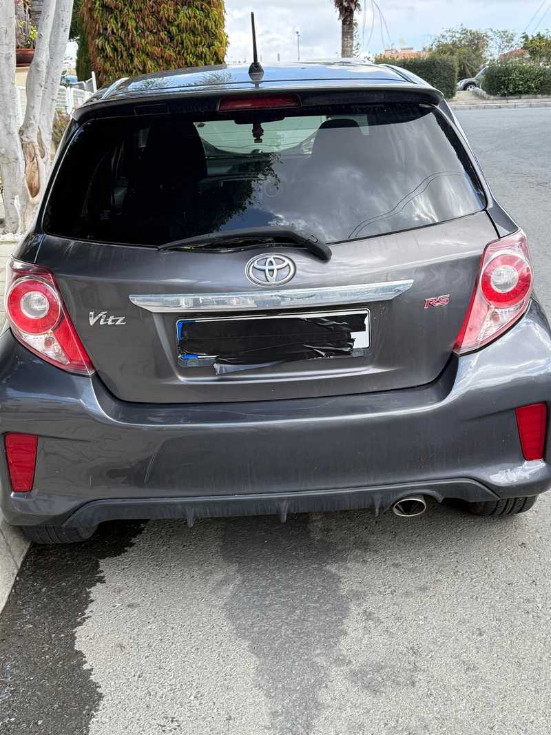 Toyota Vitz 1,5L 2011