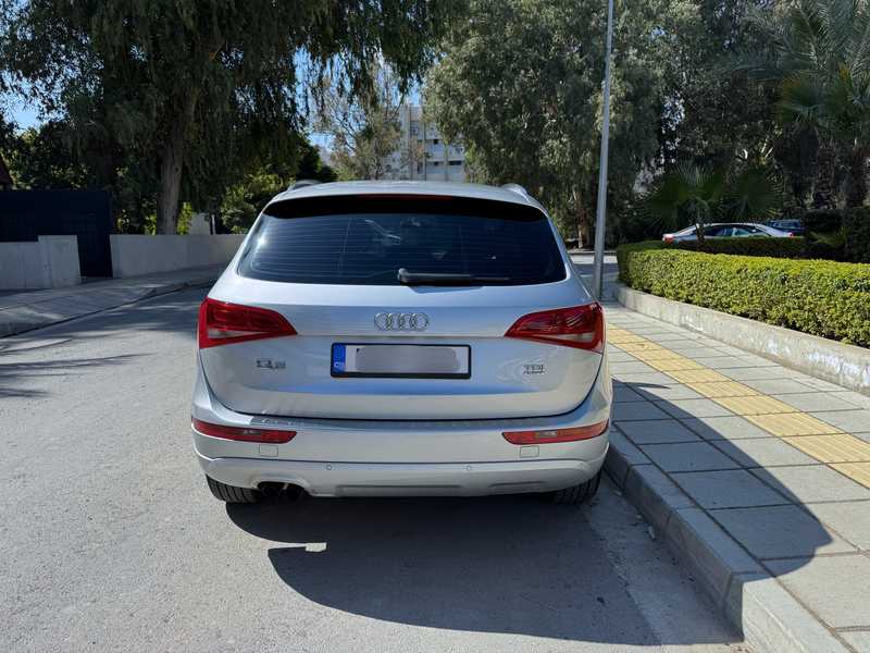 2012 Audi Q5 2,0L 2012 Cyprus