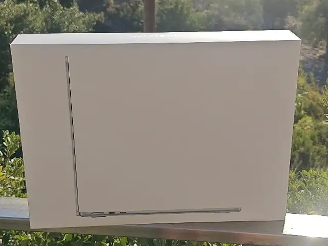 Macbook air m5 16gb 1tb brand new, Limassol — Agios Ioannis Lemesou