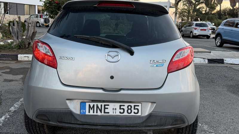 2011 Mazda 2 1,3L 2011 Cyprus