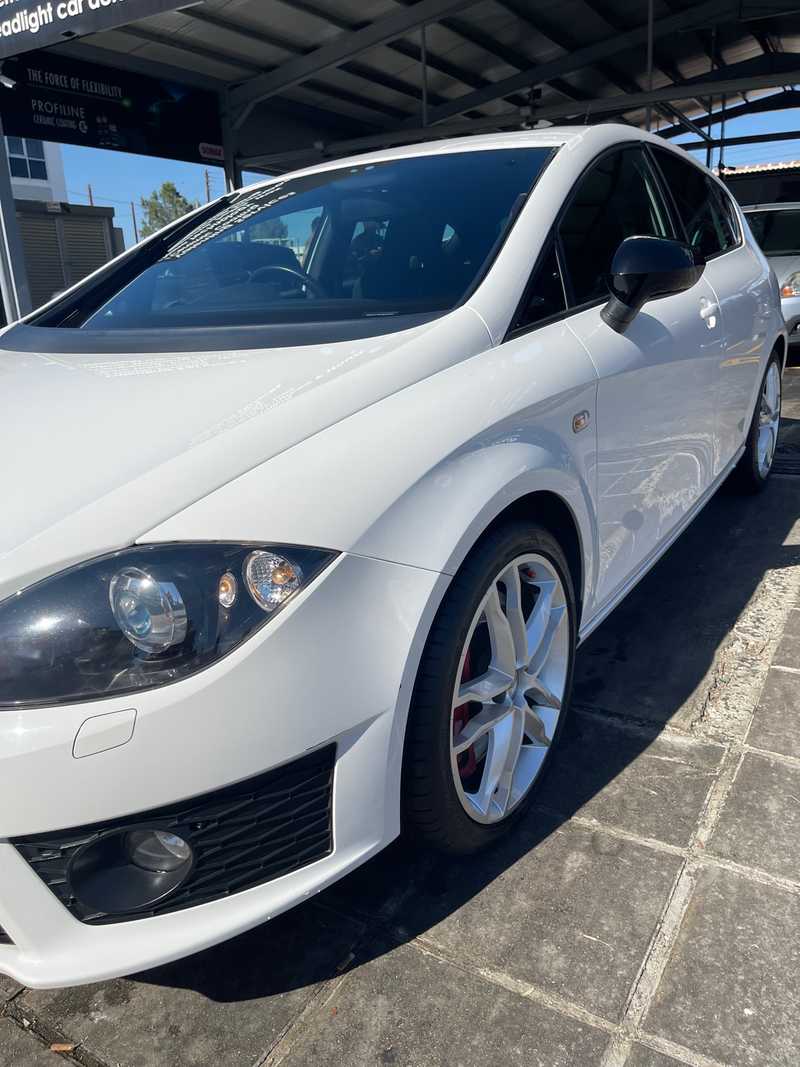 2011 Seat Leon Cupra 2,0L 2011 Cyprus