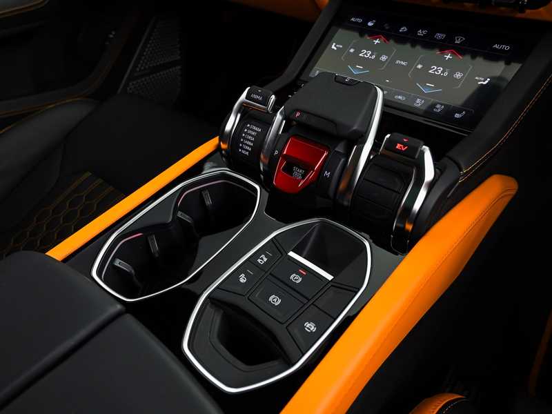 2025 Lamborghini Urus 4,0L 2025 Cyprus