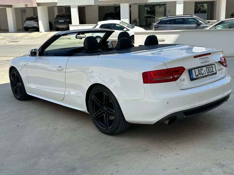 2010 Audi A5 2,0L 2010 Cyprus