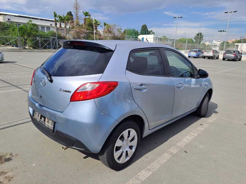 2013 Mazda Demio 1,3L 2013 Cyprus