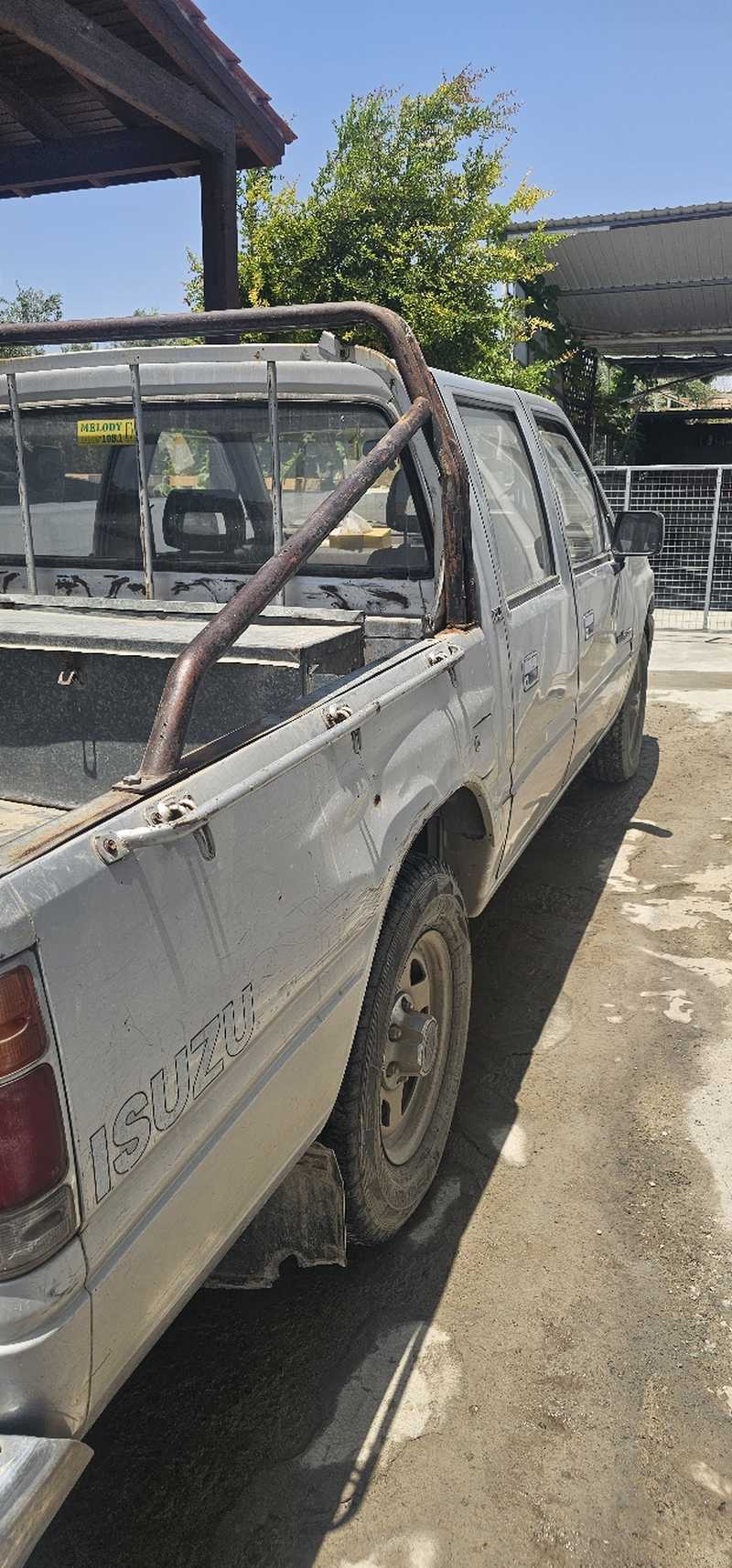 1989 Isuzu Pick-up 2,5L 1989 Cyprus