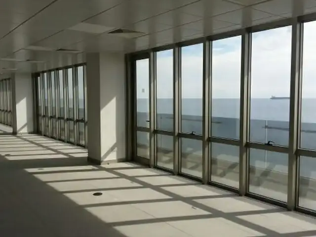 Prime seafront office, Επαρχία Λεμεσού — Λεμεσός - Νεάπολη