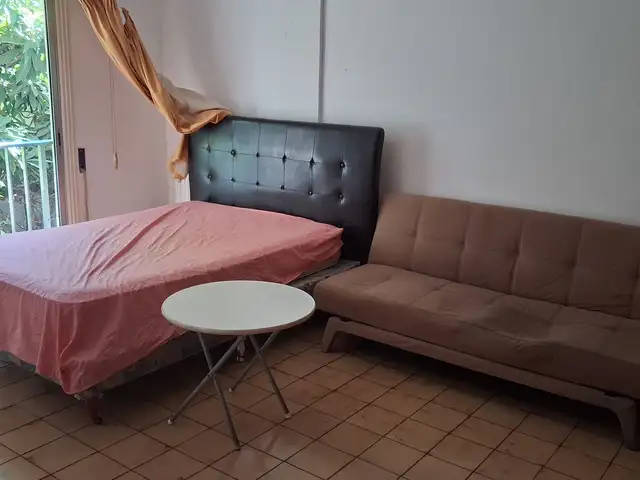 Room available in engomi alfa mega nicosia, Επαρχία Λευκωσίας — Έγκωμη - Παρισσινός - 2
