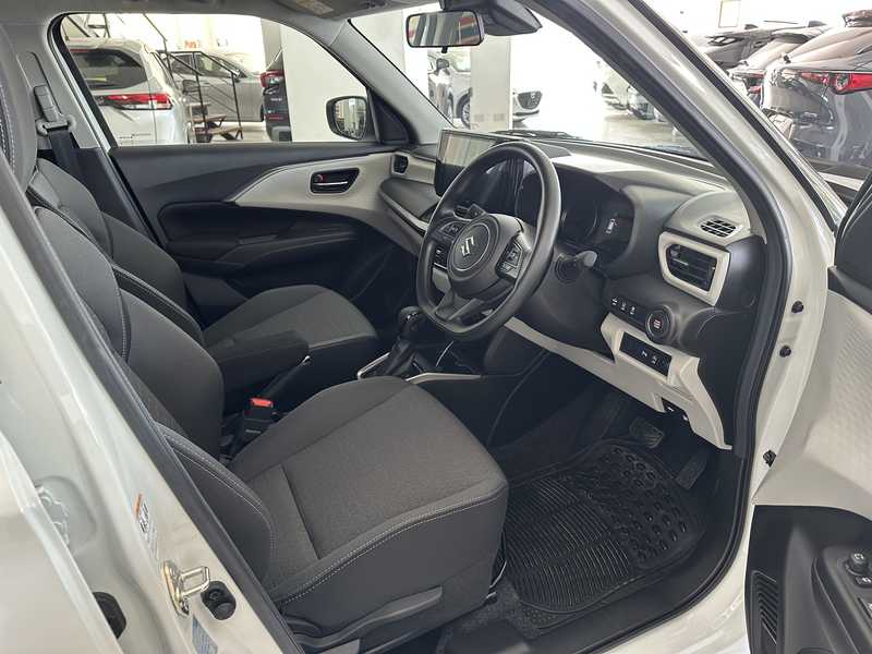 2025 Suzuki Swift 1,2L 2025 Cyprus