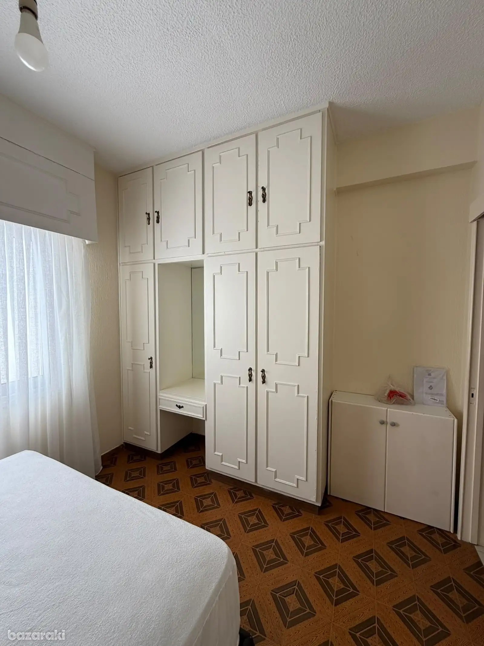 House, 1 bedroom — 9