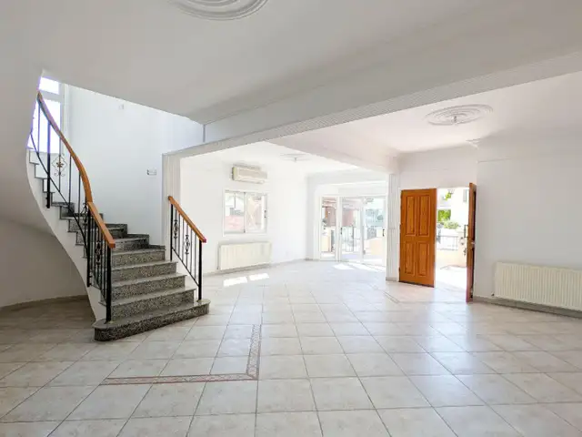 4-bedroom maisonette for sale, Επαρχία Λευκωσίας — Λακατάμεια - Άγιος Νικόλαος