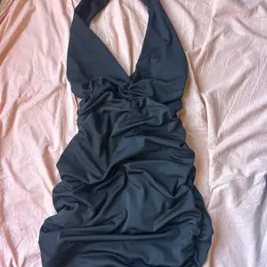 Sexy black scrunched dress, Επαρχία Λεμεσού — Λεμεσός - Κάψαλος
