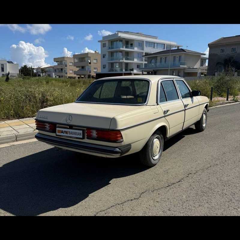1983 Mercedes-Benz E-Class 2,2L 1983 Cyprus