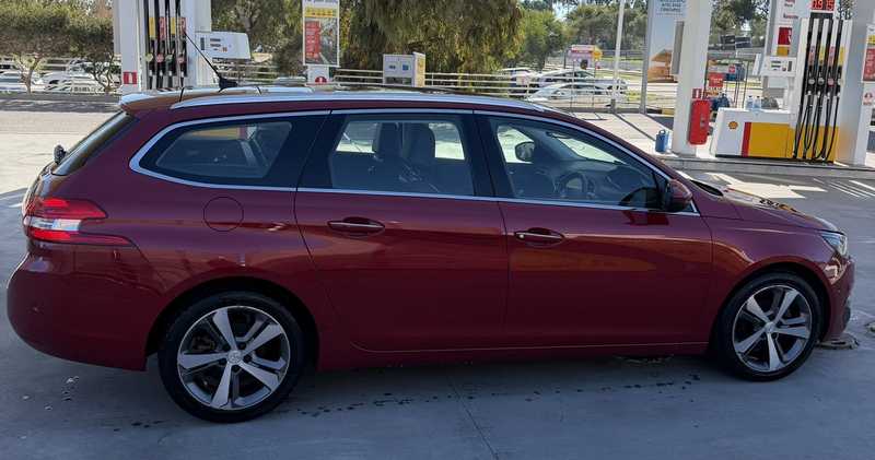 2016 Peugeot 308 1,2L 2016 Cyprus