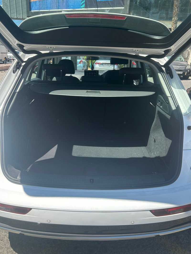 2021 Audi Q5 2,0L 2021 Cyprus