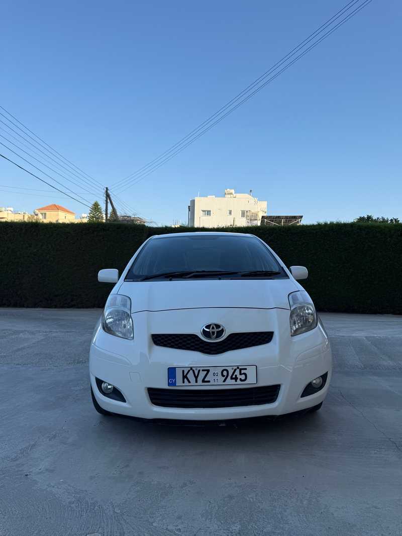 2011 Toyota Yaris 1,3L 2011 Cyprus