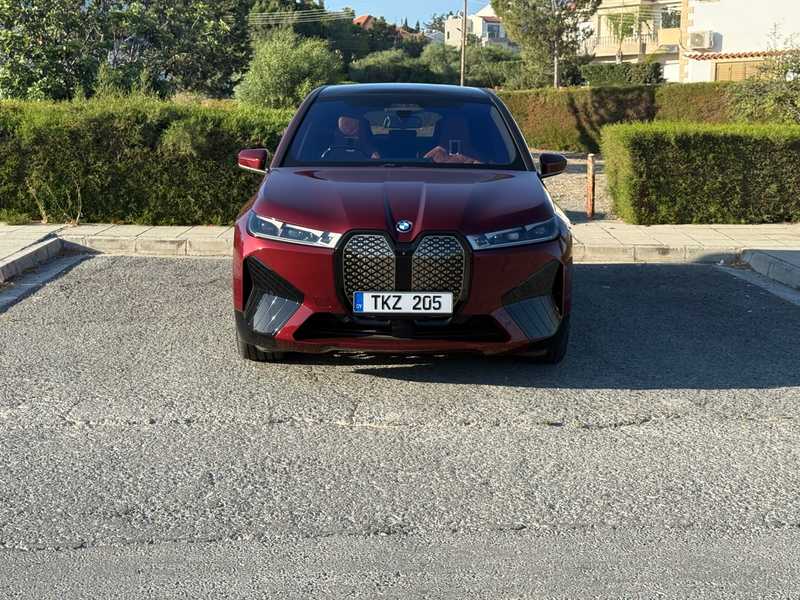 BMW iX Electric 2021