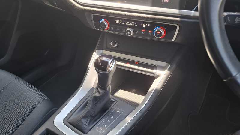 2022 Audi Q3 1,5L 2022 Cyprus