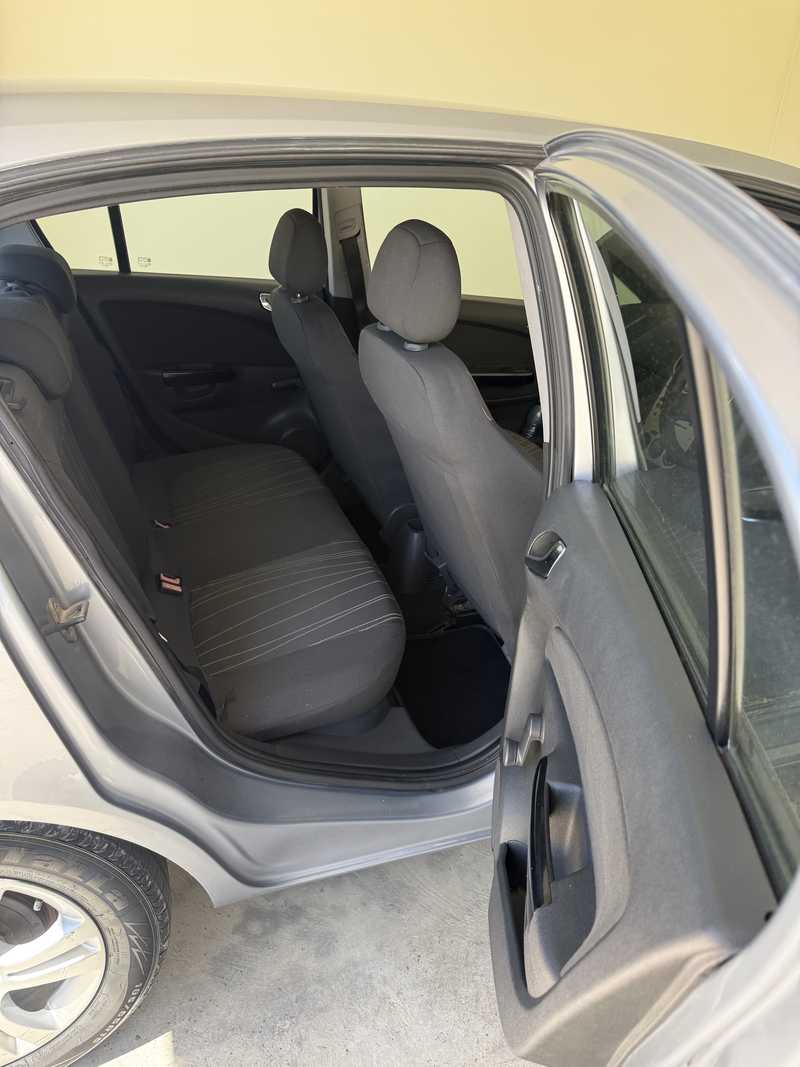 2007 Opel, Vauxhall Corsa 1,4L 2007 Cyprus