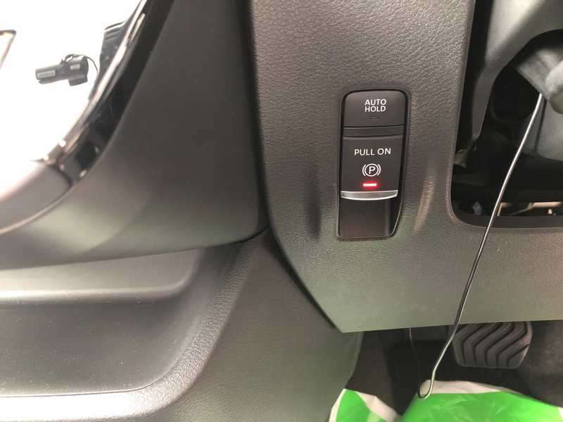 2023 Nissan Serena 2,0L 2023 Cyprus