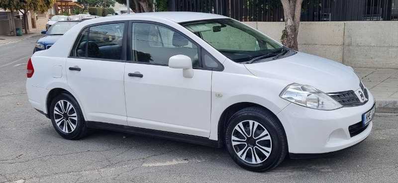Nissan Tiida 1,5L 2012