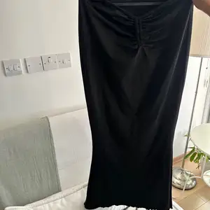 Long black mermaid skirt, Nicosia — Aglantzia