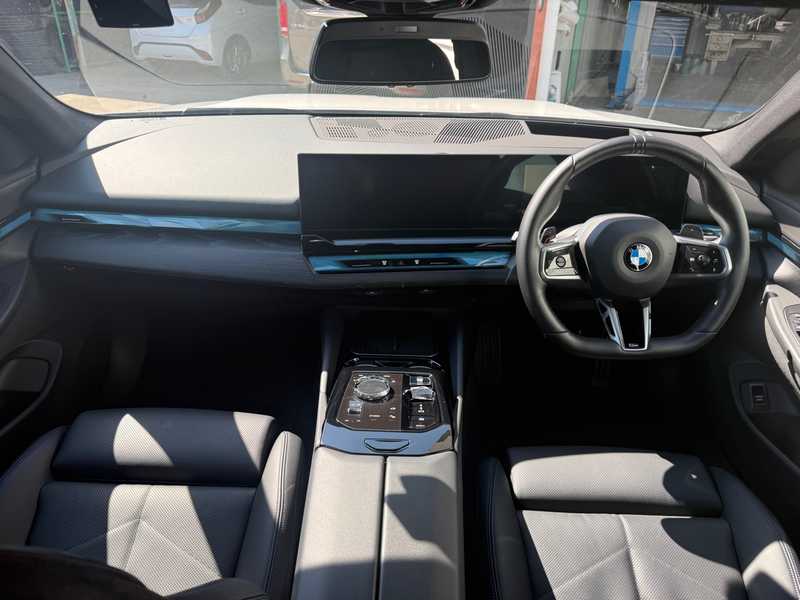 2024 BMW 5-Series 2,0L 2024 Cyprus