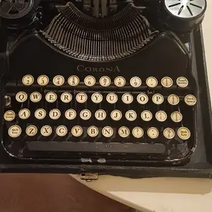 Corona typewriter 1924s, Limassol — Limassol - Agios Nicolaos
