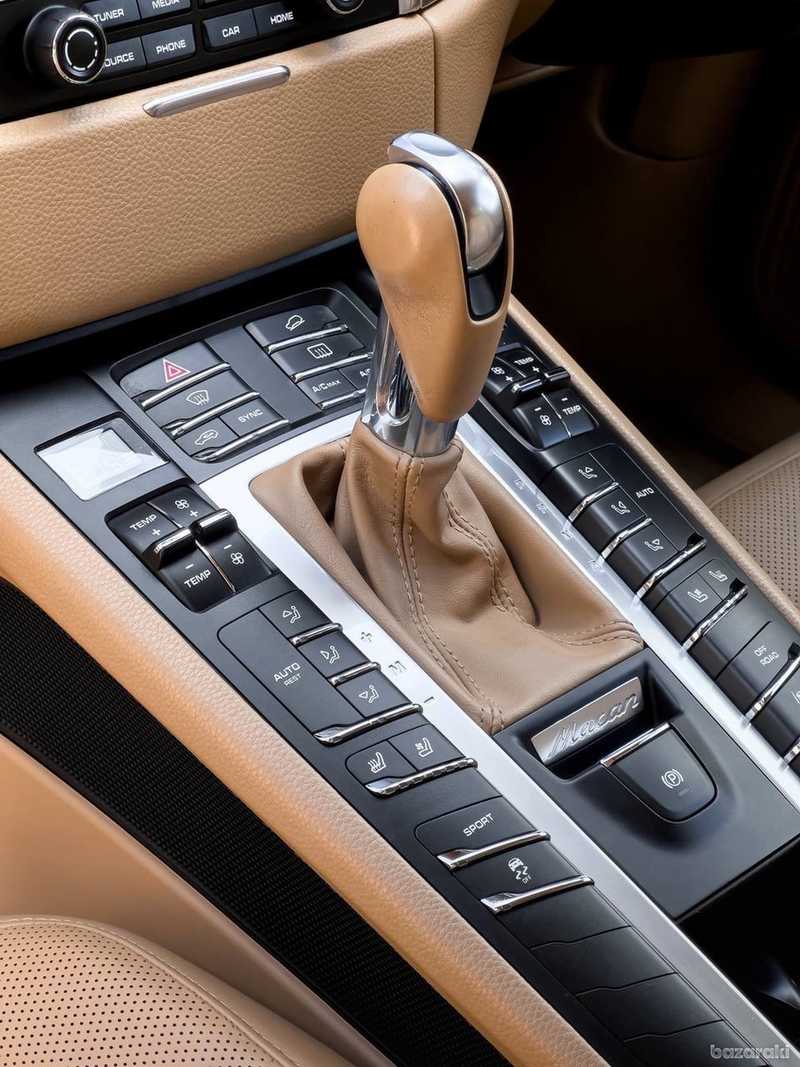 2017 Porsche Macan 2,0L 2017 Cyprus